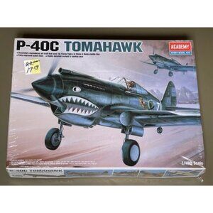 ACADEMY 1:48 P-40C Tomahawk Model Airplane Kit  A17